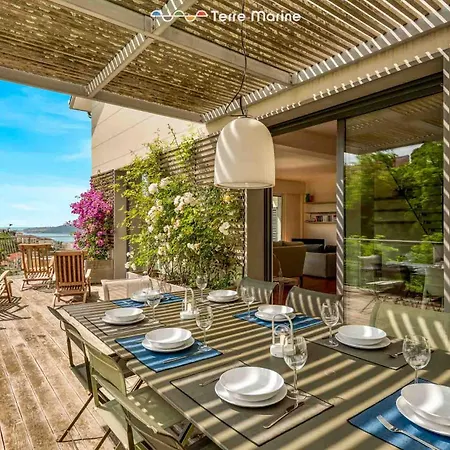 Bay View Home, Terremarine * 斯培西亚